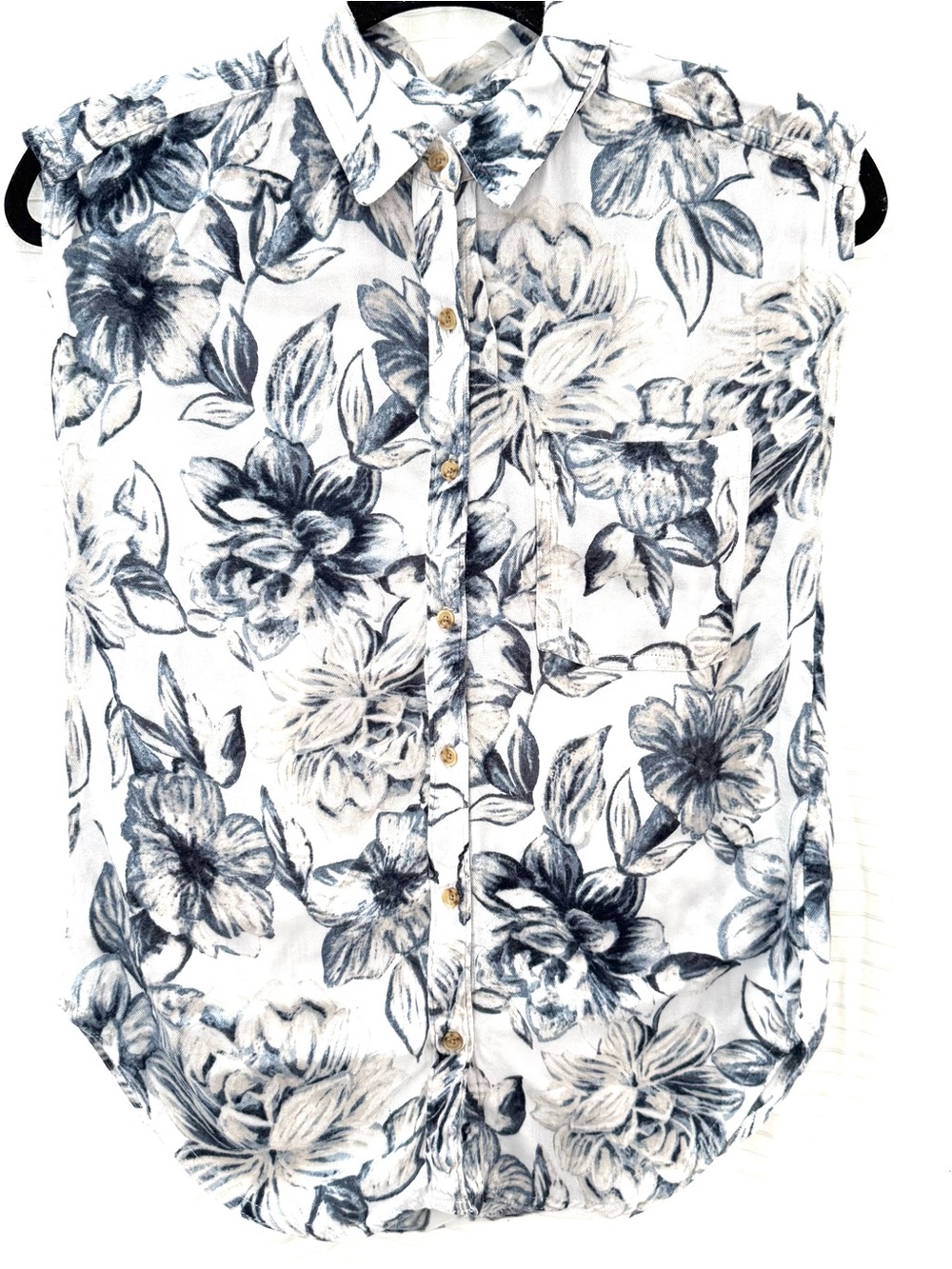 Abercrombie & Fitch Floral Button Down Size XS